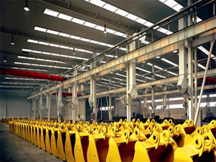 黑龙江徐工集团挖掘机装配车间